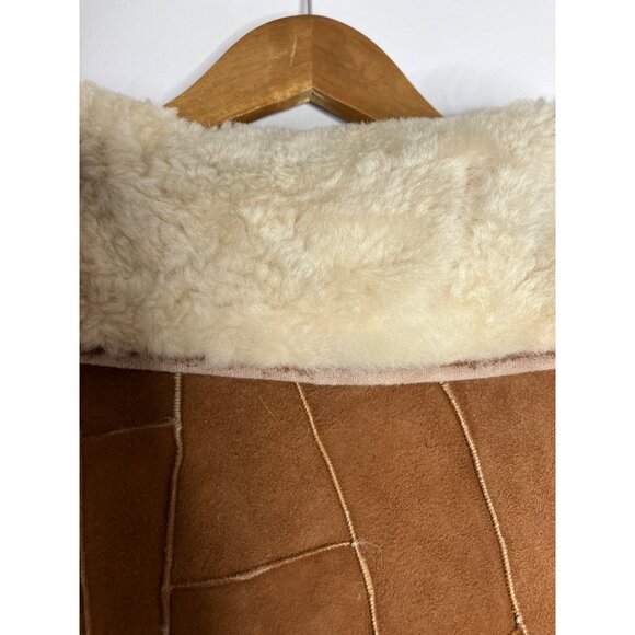 Vintage Brown Suede Shearling Coat With Faux Fur Lining & Button Closures Mens L - Picture 10 of 11